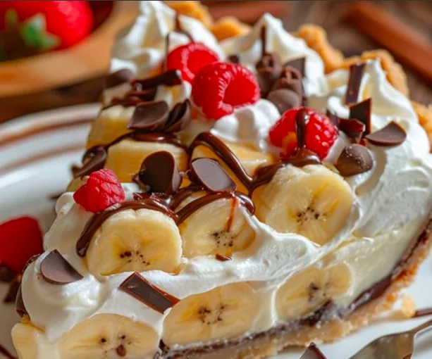 No-Bake Banana Split Pie